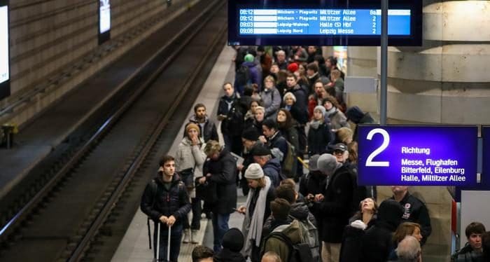Происшествия: В Deutsche Bahn назначен специалист для борьбы с задержками поездов
