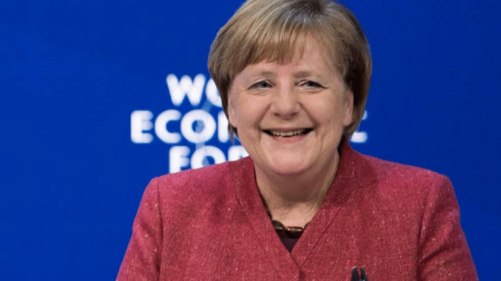 Политика: Меркель снова самый важный политик Германии. Почему немцы вновь благосклонны к ней?