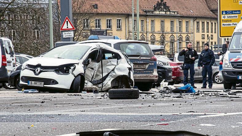 Происшествия: Убийство в Берлине: покрывал ли полицейский пьяного коллегу?