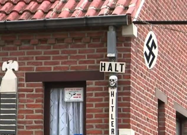 Досуг: Пенсионер превратил свой дом в памятник нацизму