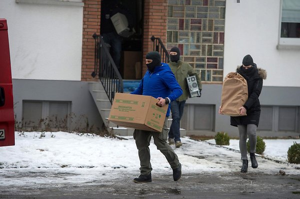 Общество: Террористическая угроза в Бонне: жители опасаются возможных терактов рис 2