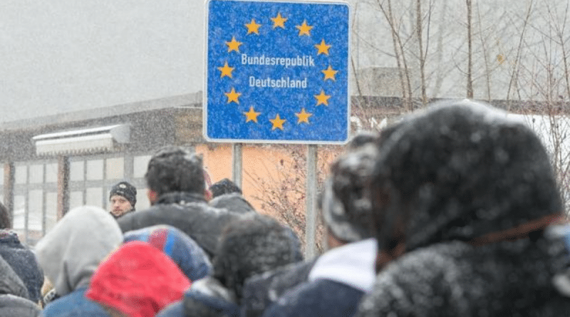 Политика: Если миграционный кризис повторится: сможет ли Германия закрыть границы для беженцев?