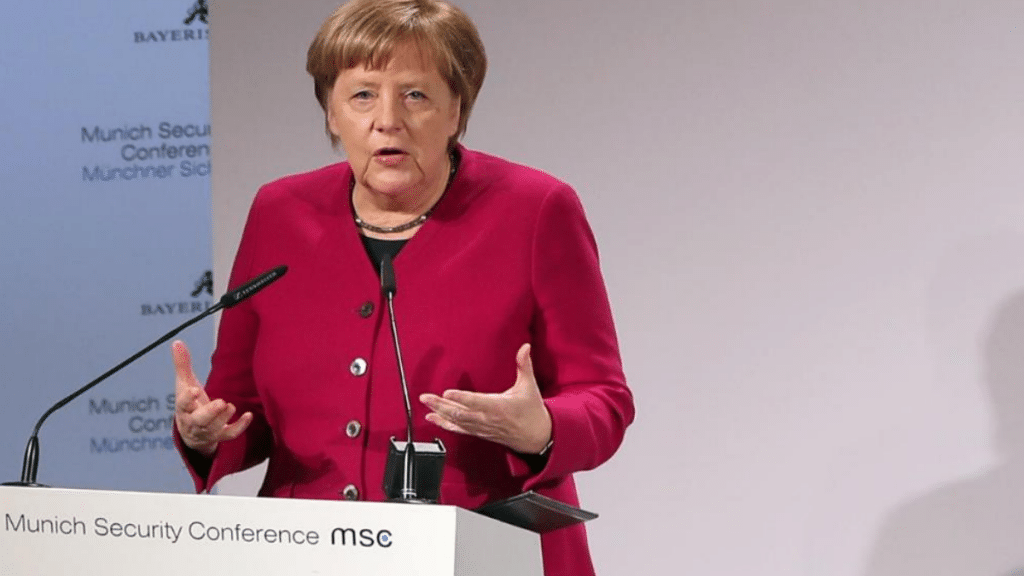 Политика: Выступление Меркель на конференции в Мюнхене впечатлило даже ее противников