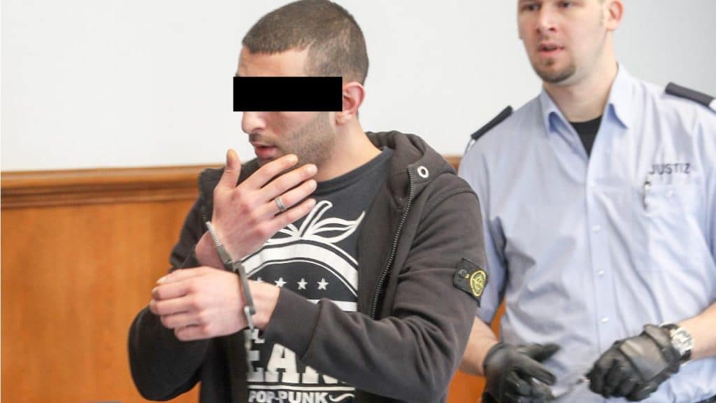 Происшествия: В Дортмунде судят сирийца, который убил проститутку