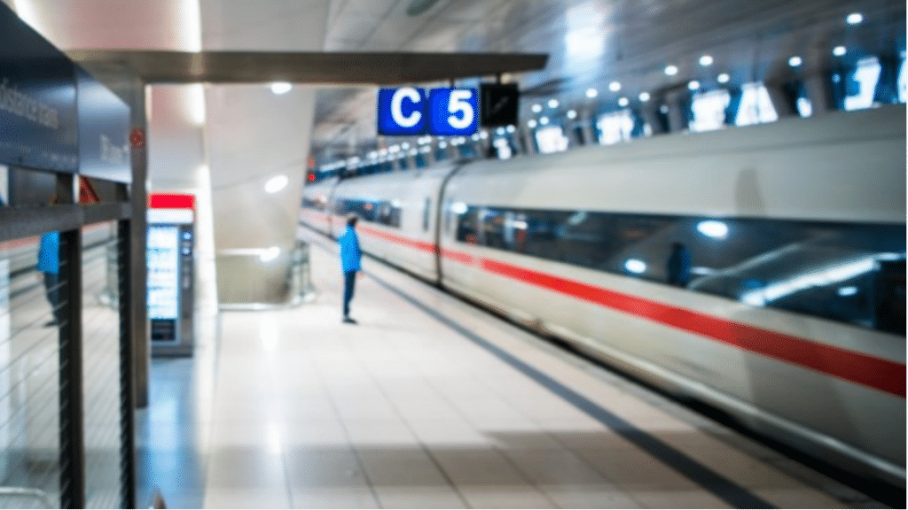 Общество: На этих вокзалах Германии чаще всего не останавливаются поезда Deutsche Bahn