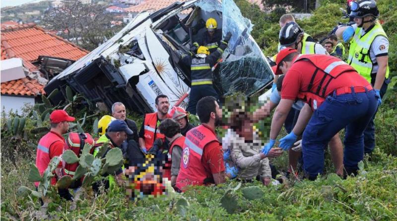 Происшествия: Туристический автобус попал в аварию: погибло минимум 29 немцев