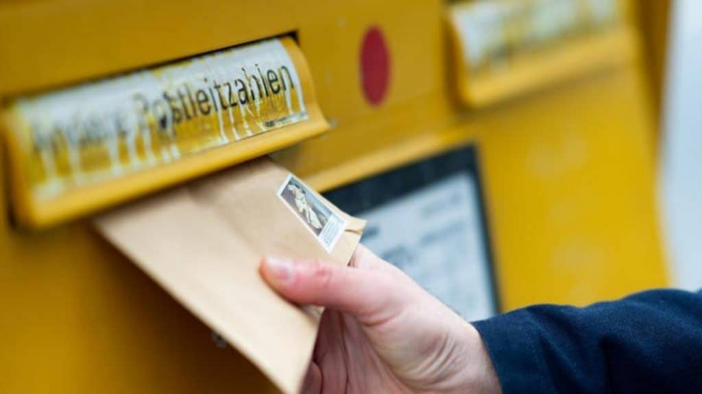 Общество: В Германии стало меньше почтовых ящиков, посылки и письма доставляют дольше
