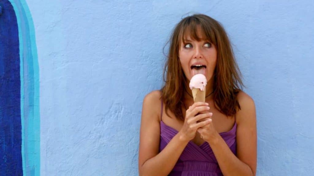 Домашние хитрости: Как понять, качественное ли мороженое вы едите?
