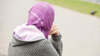 Колонки: Декоалирующий хиджаб