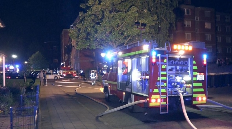 Происшествия: Пожар в квартире с двумя детьми: мать устроила поджог?