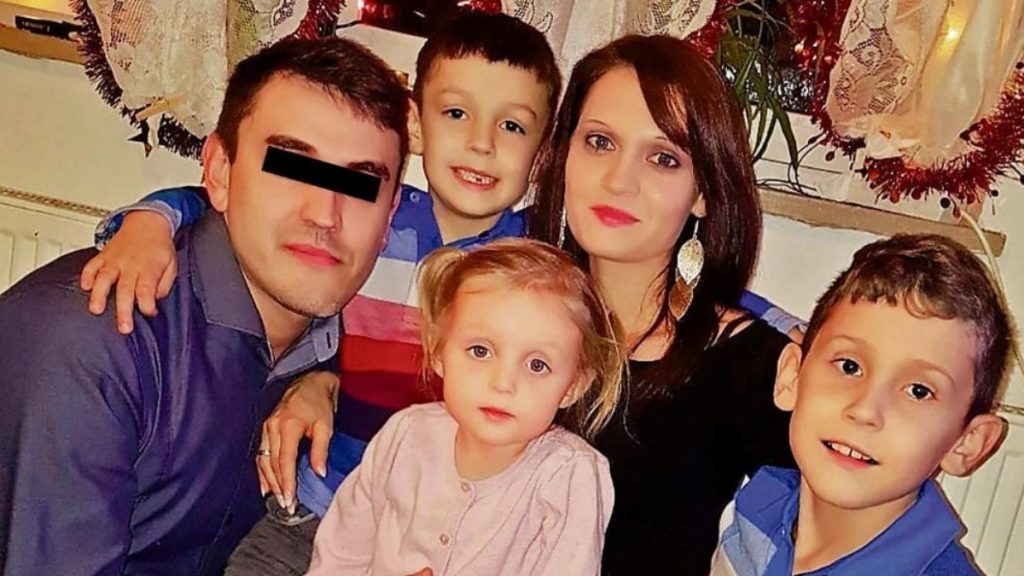 Происшествия: Мужчина убил свою жену и трех детей, поскольку был недоволен тем, что ему выписали запрет на посещение