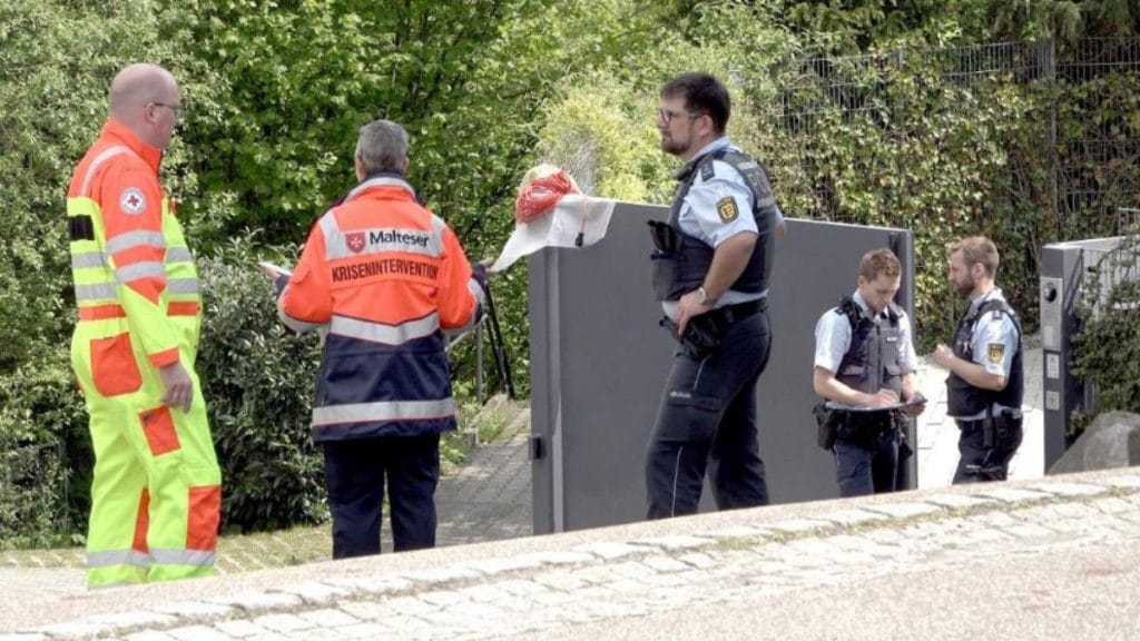 Происшествия: Баден-Вюртемберг: мужчина убил жену и сына, тяжело ранил второго ребенка