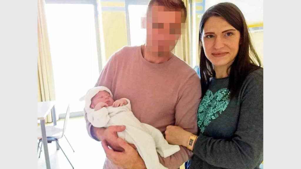 Происшествия: Мать убила младенца, поскольку не хотела брать его с собой на шопинг