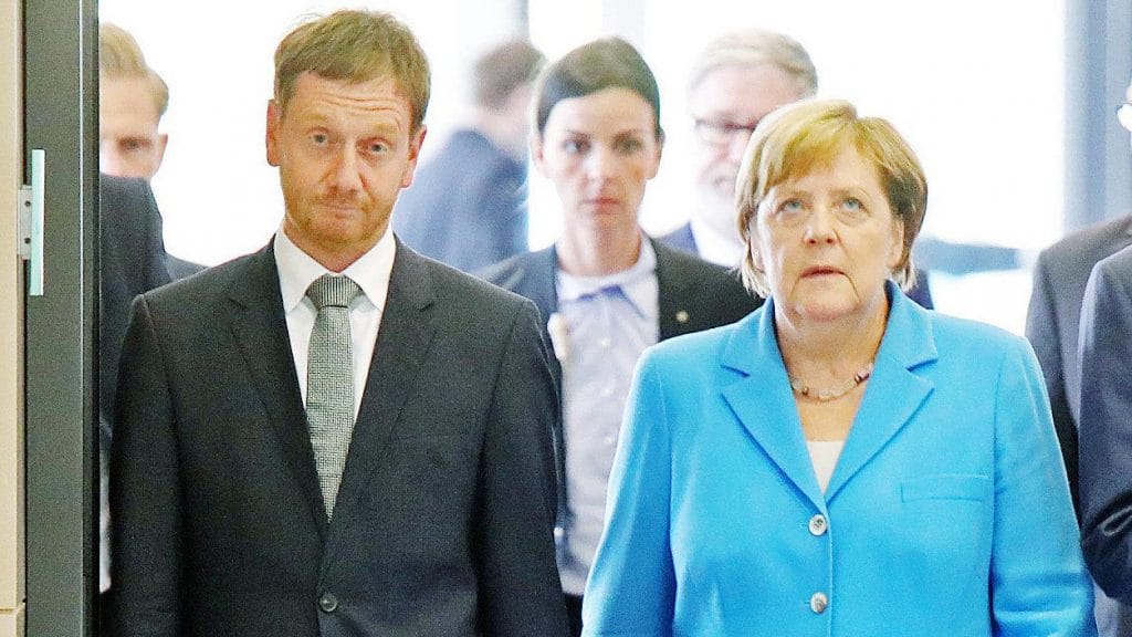 Политика: Страшный кошмар Меркель: АдГ – самая сильная партия в Саксонии