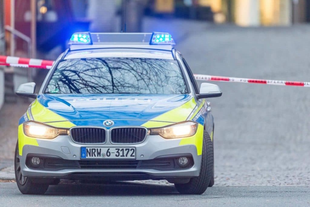 Происшествия: Кровавая драма в Северном Рейне-Вестфалии: жене пришлось смотреть, как убивают ее мужа