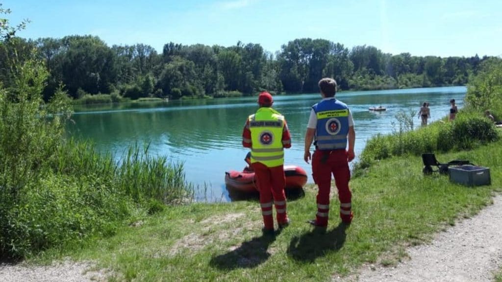 Происшествия: За выходные в немецких водоемах погибло минимум пять человек, в том числе двое детей