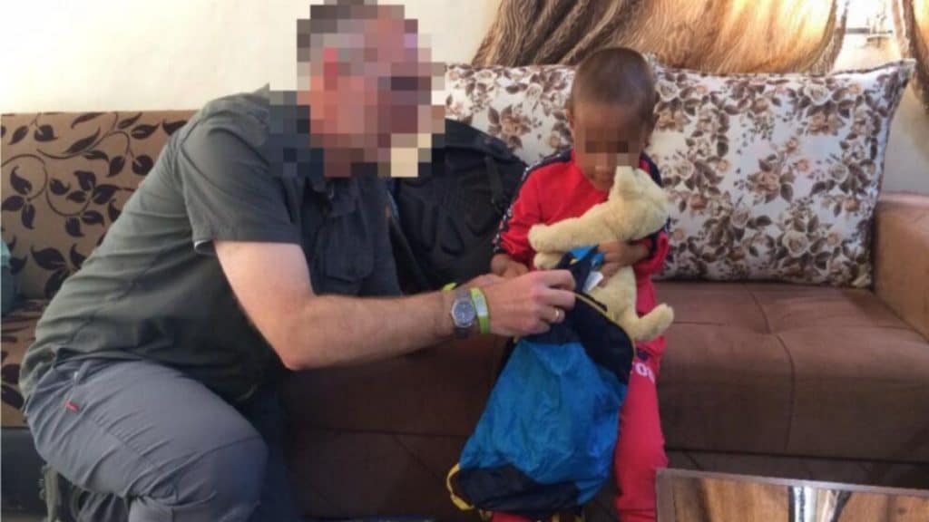Общество: Семья пытается вернуть домой мальчика, которого мать увезла из Германии в Сирию