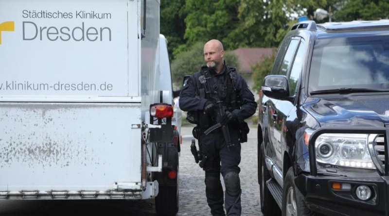 Происшествия: Дрезден: за безопасностью ребенка в больнице следил целый спецназ