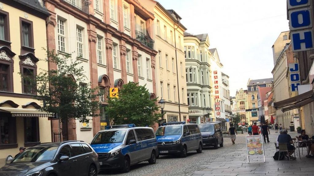 Происшествия: В Дортмунде беженец убил жену и спрятал ее тело в чемодан