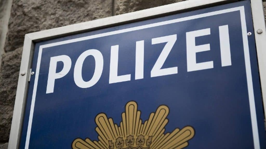 Происшествия: В тюрьме Эрфурта умер беженец: в его смерти обвиняют полицейских