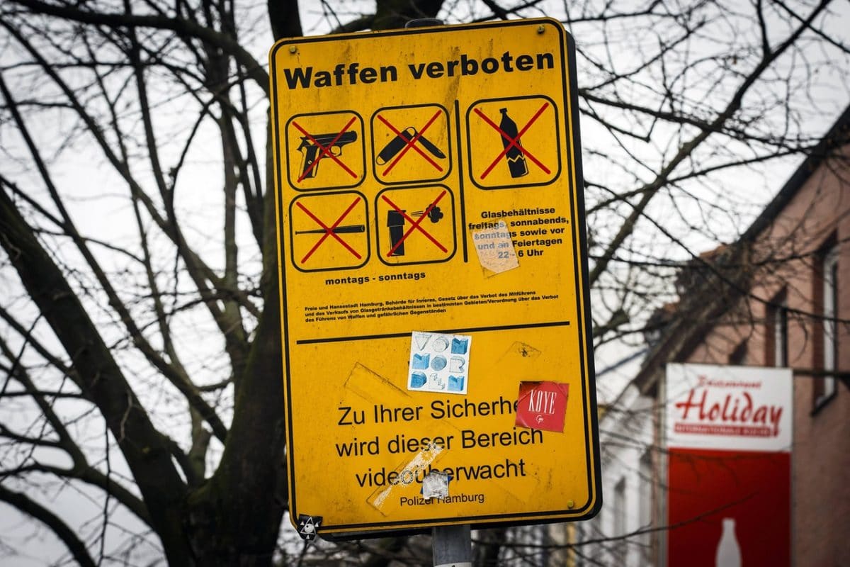 Общество: Общество: Это самая опасная улица во всей Германии рис 2