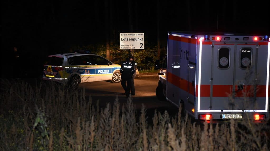 Происшествия: В Бранденбурге мужчина с пистолетом пытался взорвать заправочную станцию