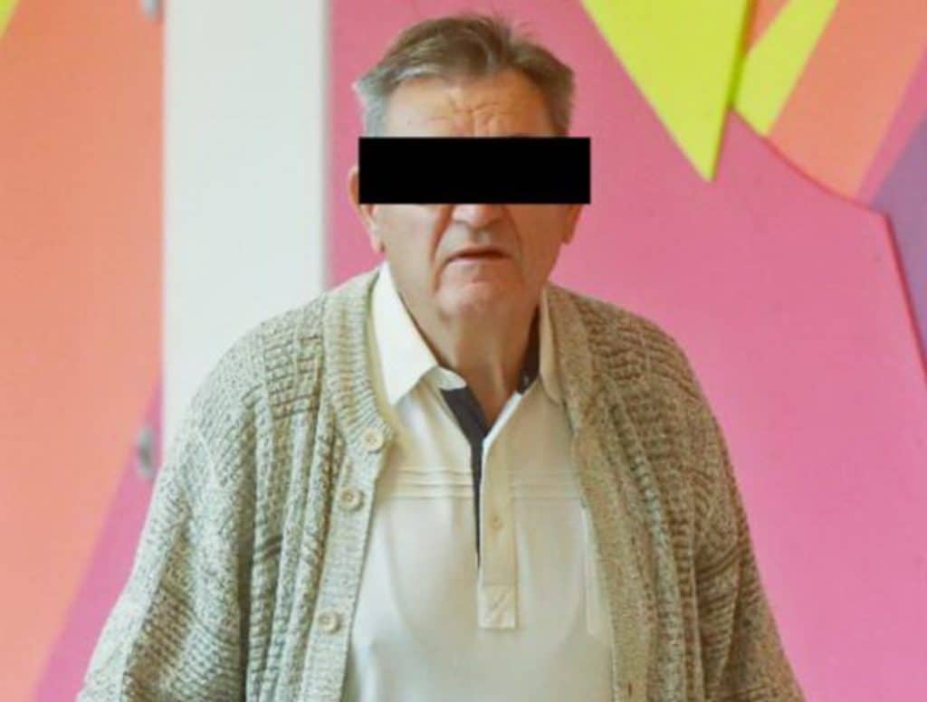 Общество: В Дрездене пенсионер натравил на полицейских пчел: «Они пришли убить моих детей»