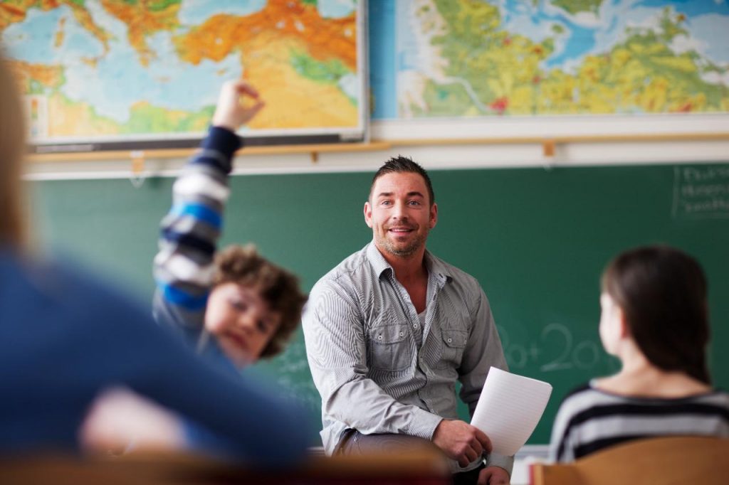 Общество: Немцы могут остаться без работы: школы предпочитают нанимать учителей с иностранными корнями