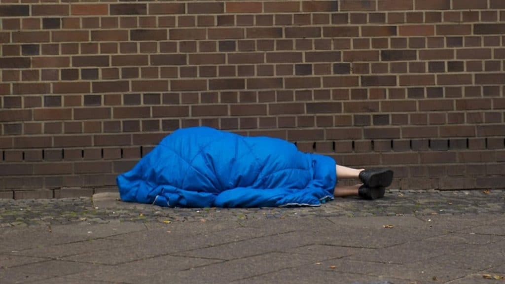 Происшествия: На улицах похолодало: за последнюю неделю в Германии погибло трое бездомных