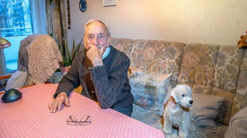 Общество: Мюнхен: суд запретил выселять из квартиры 89-летнего пенсионера