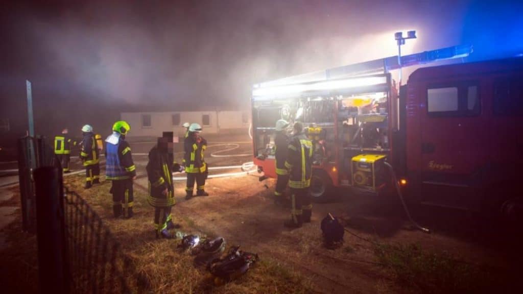 Происшествия: В Тюрингии пожарный провоцировал пожары, чтобы затем тушить их