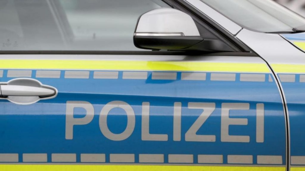 Происшествия: Лейпциг: мужчина с ножом угрожал людям и угнал два автомобиля