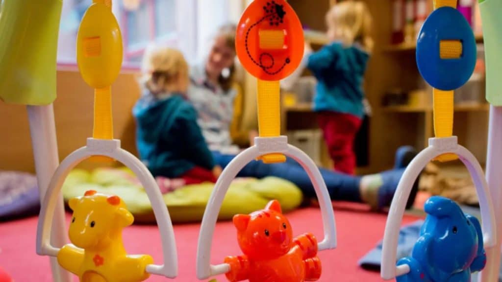 Происшествия: Дети стали жертвам сексуального насилия: почему в детские сады Германии мог прийти любой, просто заплатив деньги?