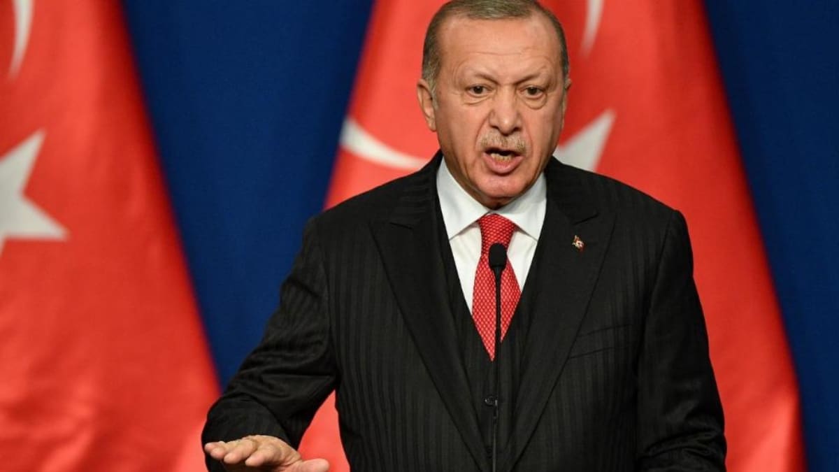 Турция начинает высылать членов ИГ в Германию