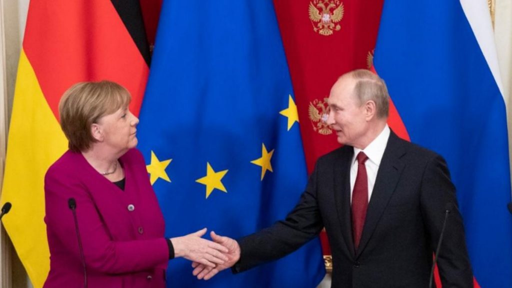 Политика: Встреча Меркель и Путина в Москве: какие вопросы обсуждали политики