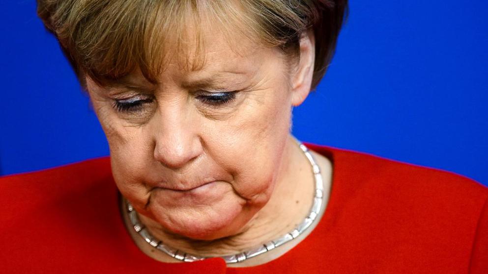 Политика: Меркель исчезла с радаров: ХДС злится на канцлера за бездействие