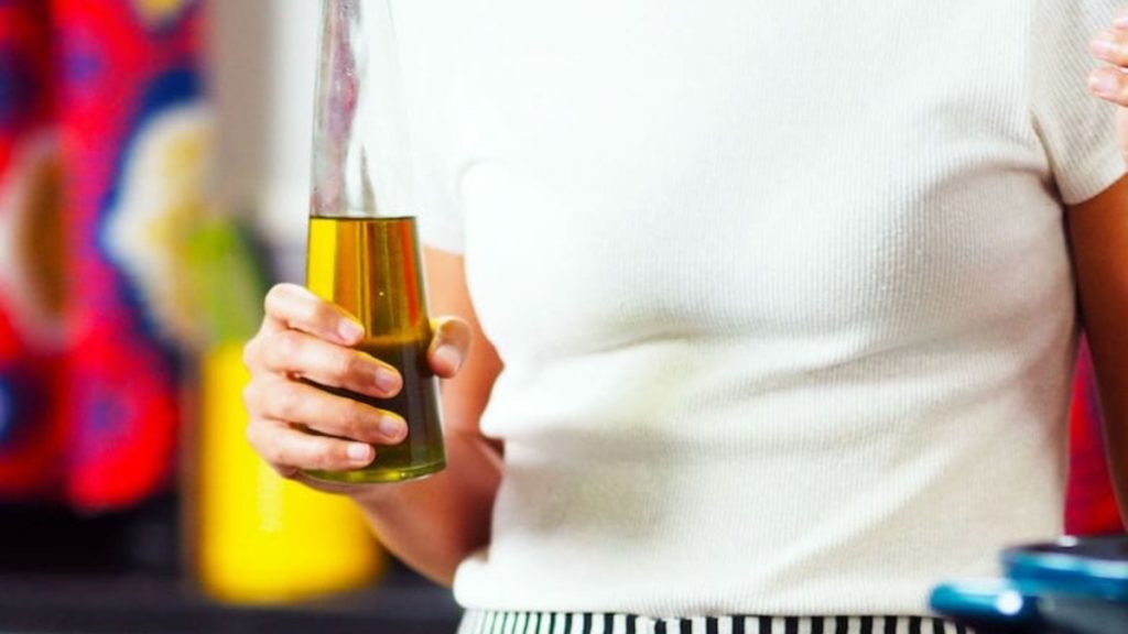 Полезные советы: Десять способов, как использовать оливковое масла помимо готовки