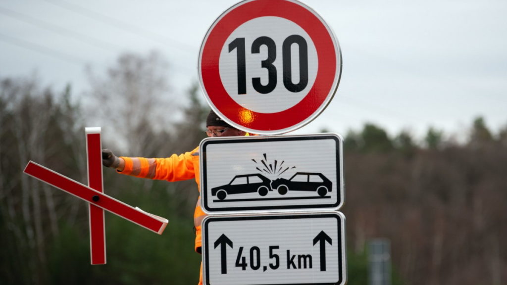 Общество: Новые данные: ограничение скорости на дорогах действительно поможет улучшить качество воздуха