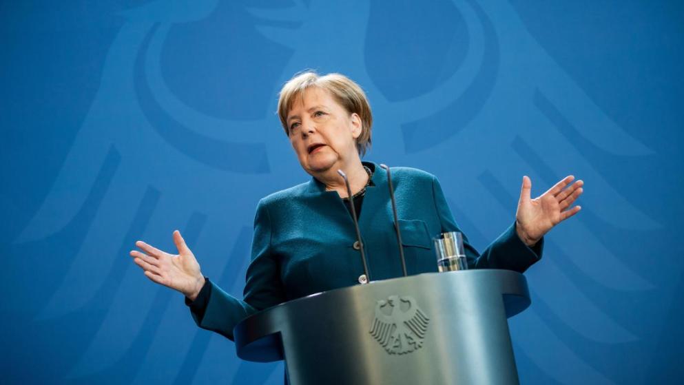 Политика: Первый тест Меркель оказался отрицательным, но это не значит, что она не больна