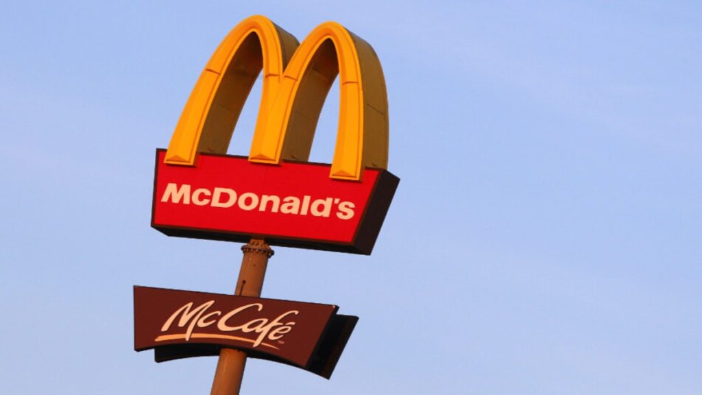 Отовсюду обо всем: Сотрудница McDonald’s подделала справку о заражении коронавирусом, чтобы не ходить на работу