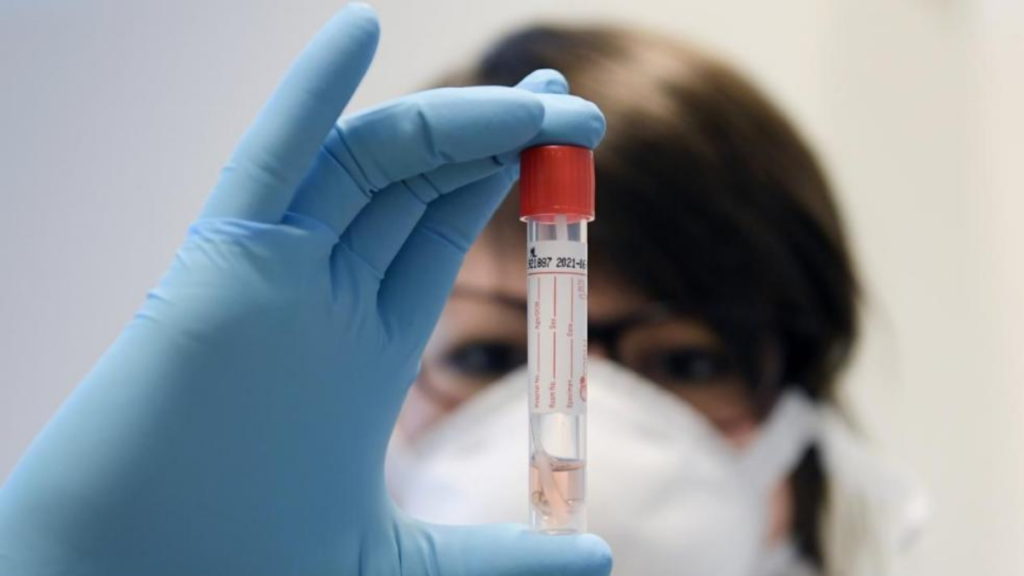 Общество: Все не так страшно: израильские медики рассказали, почему пандемия коронавируса это не конец света