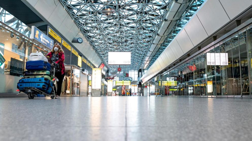 Общество: Германия продлит предупреждение о поездках за границу до середины июня
