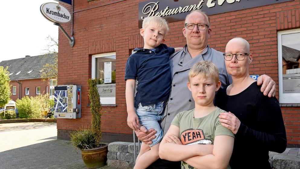Общество: Рак, смерть и потеря бизнеса: коронакризис сильно ударил по семье из Нижней Саксонии