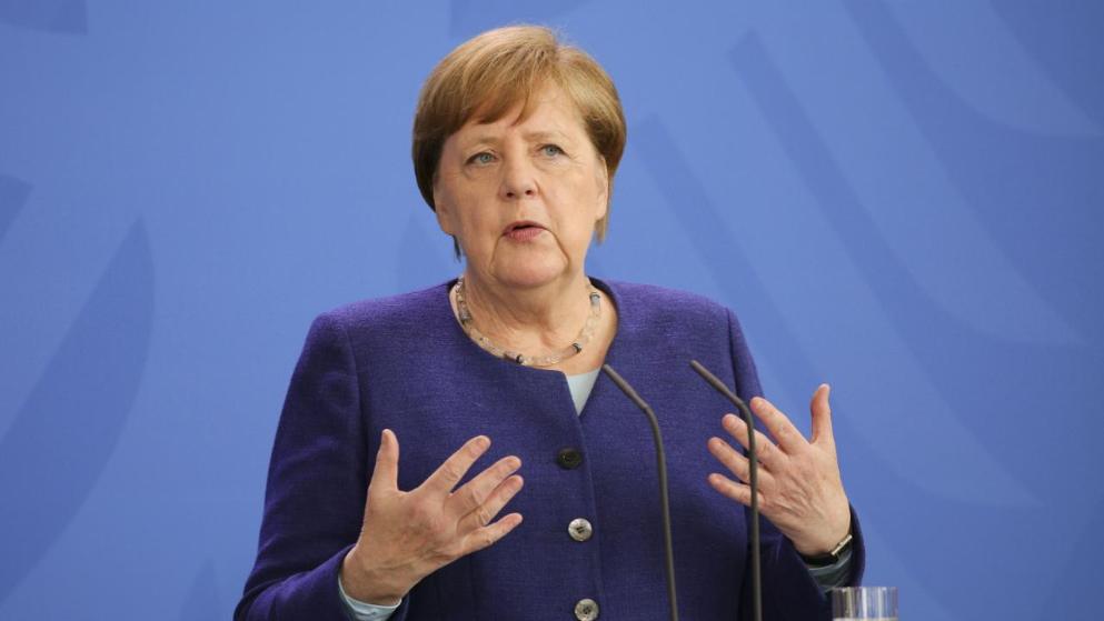 Политика: Восстание против Меркель: канцлер снова нарушает свое слово