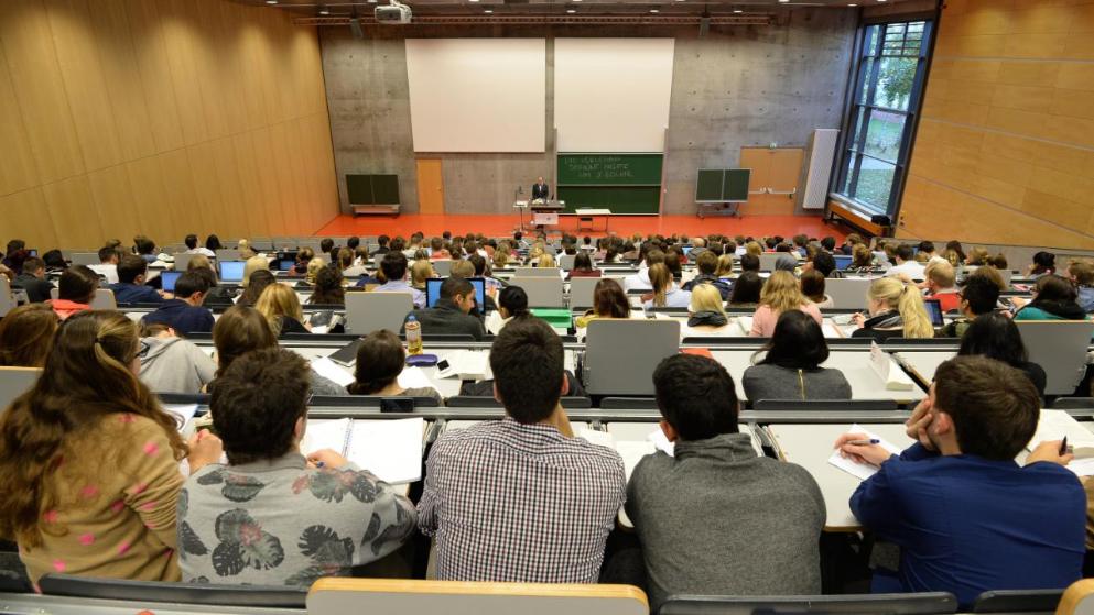 Деньги: Студенты в Германии могут рассчитывать на помощь в размере €500: как оформить заявку на получение