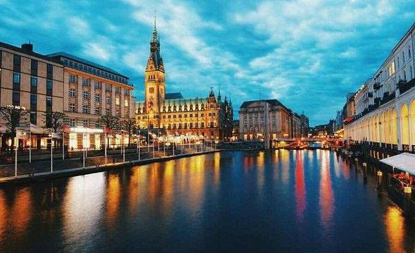 Мировая пресса: Linux захватывает Германию. Гамбург откажется от Windows и MS Office
