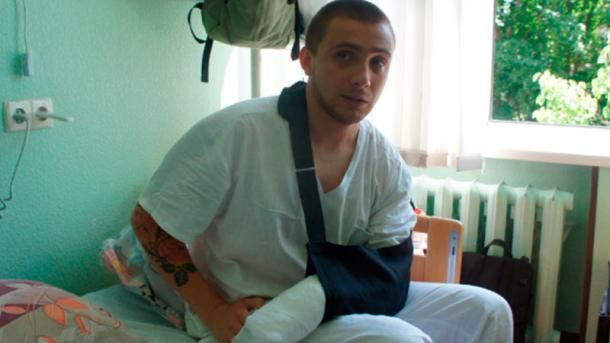 Мировая пресса: Нападение на активиста Стерненко: СБУ объявила в розыск подозреваемого