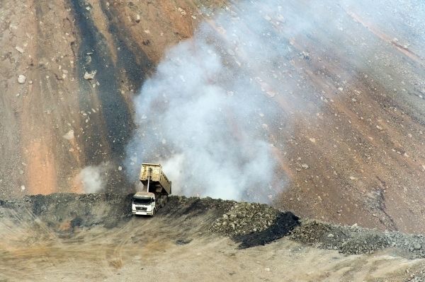 Мировая пресса: В Госдуме не увидели противоречия в развитии угольной отрасли и заботе об экологии