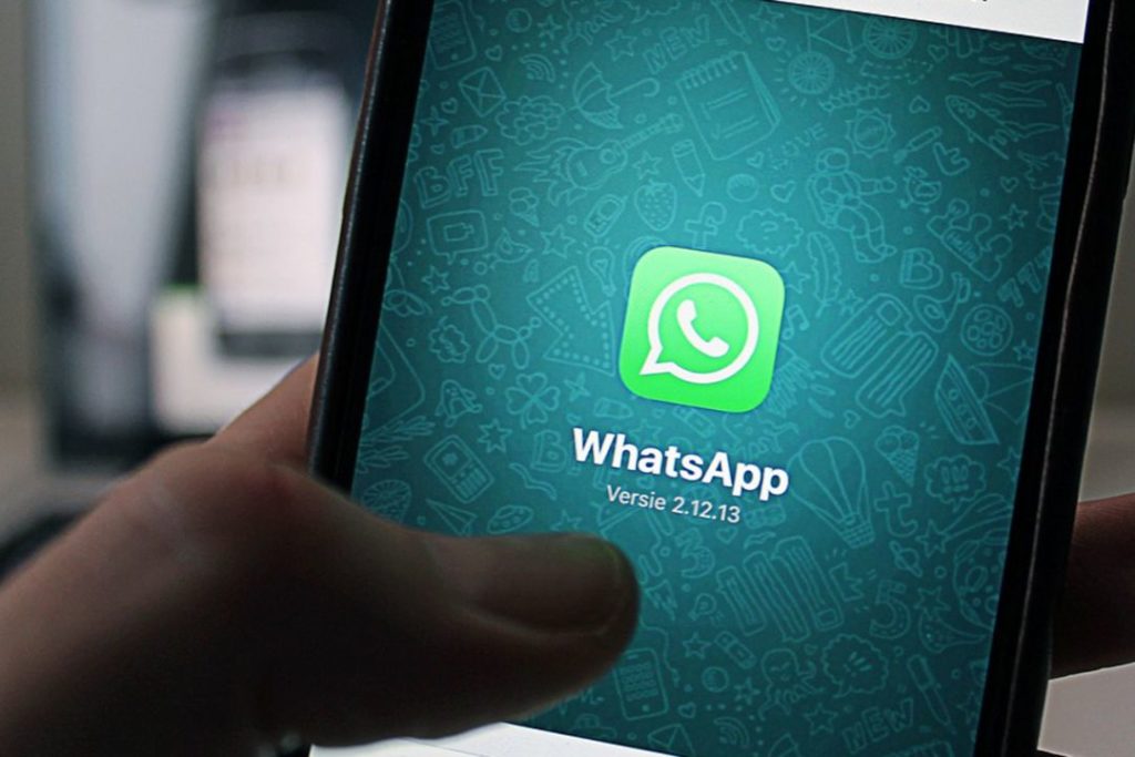 Мировая пресса: Пользователи пожаловались на работу мессенджера WhatsApp