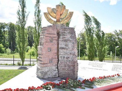 Мировая пресса: В Уфе появился первый в округе памятник жертвам Холокоста